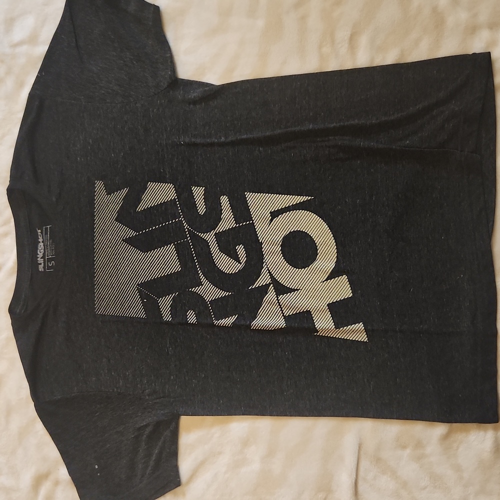 Slingshot T-shirt Size S
